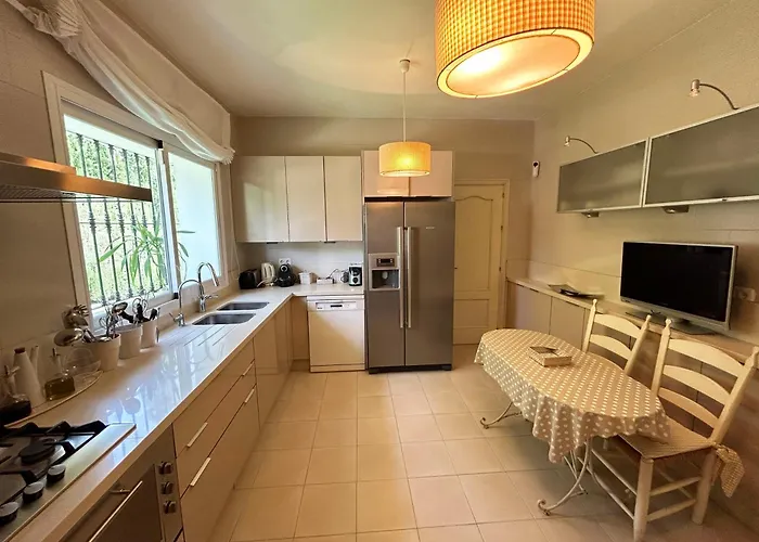 Будинок відпочинку Maisa Luxury By Malaga Planners *