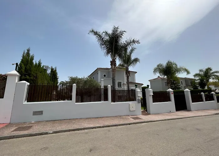 Maisa Luxury By Malaga Planners Будинок відпочинку